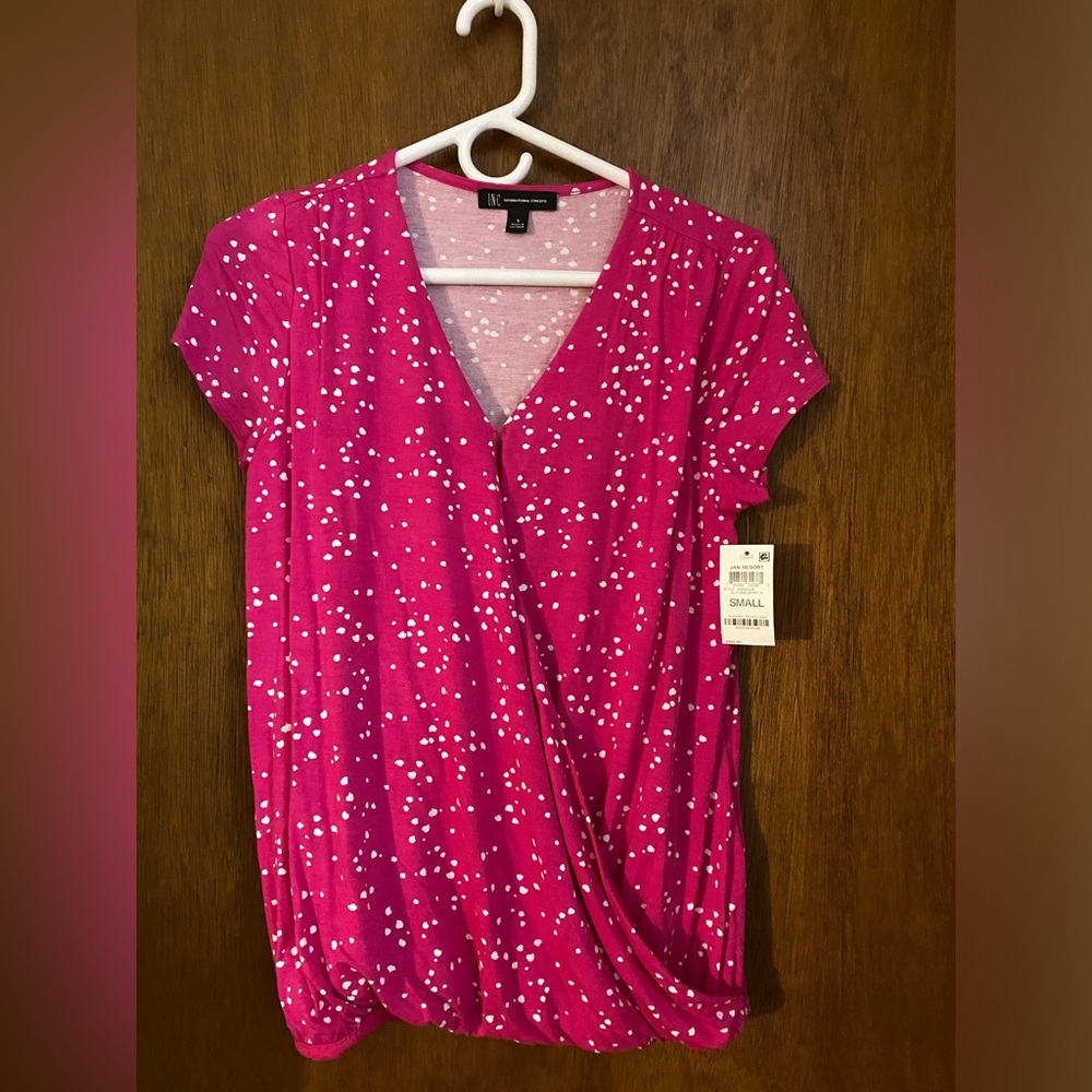 INC Women’s short sleeve shirt size small NWT